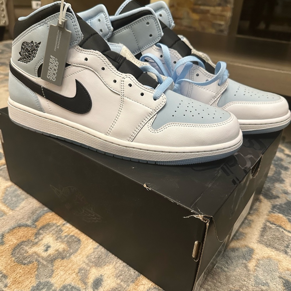 Air Jordan 1 Mid SE Men's Sneakers - White/ Ice Blue- Black 12.5